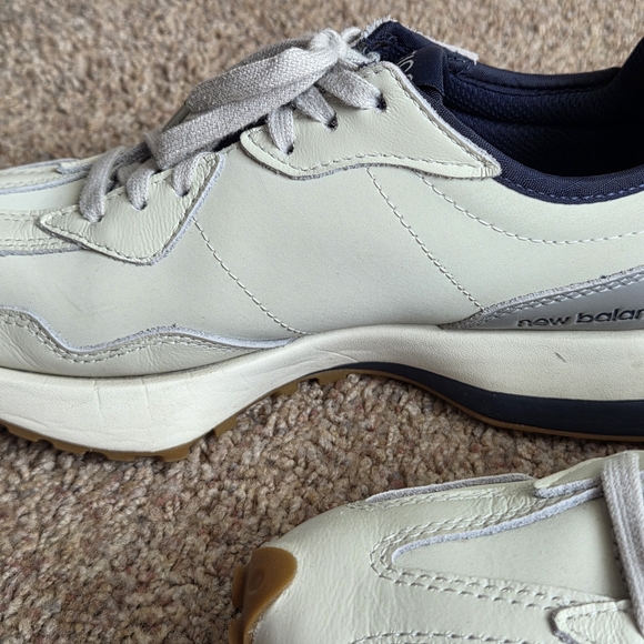 New Balance Figs - Picture 4 of 13